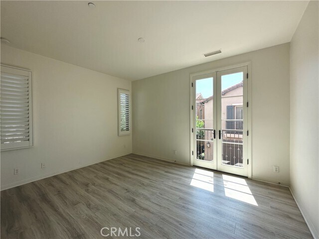 Building Photo - 38 Lupari