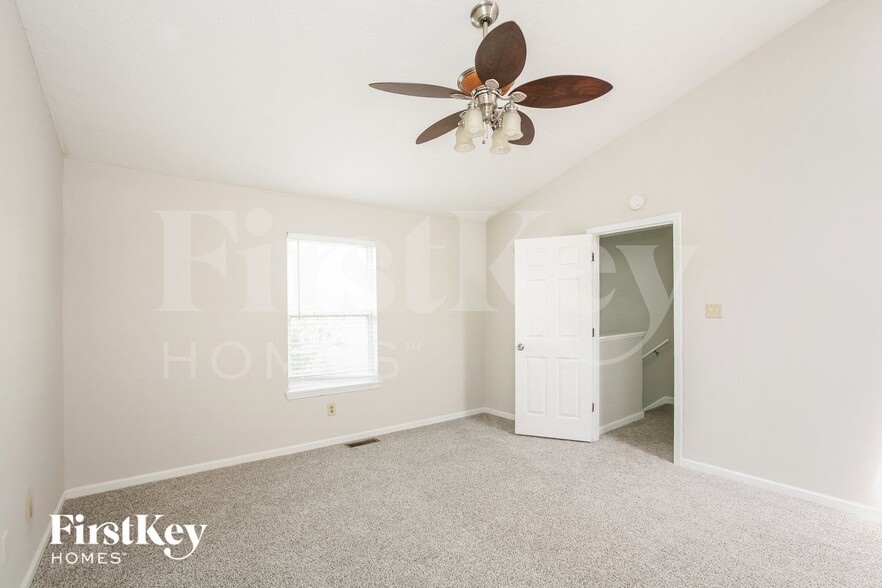 Building Photo - 6312 Hazelhatch Dr