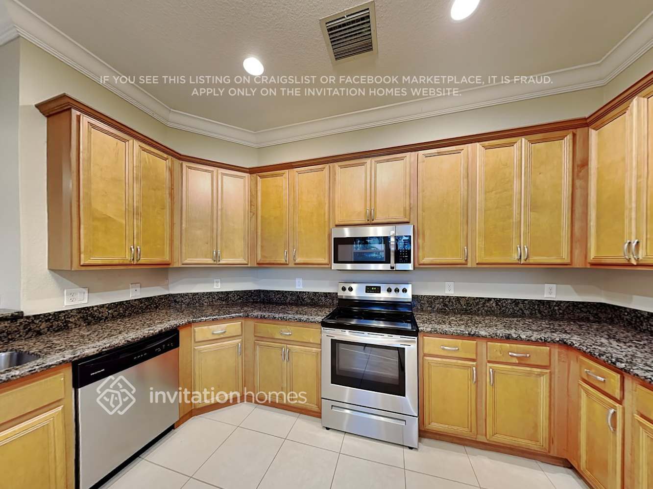 Building Photo - 4944 Cypress Ln