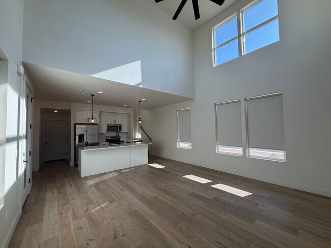 Building Photo - 5515 S Carnelian Pkwy
