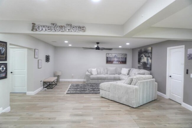 Building Photo - 293 Monte Cristo Blvd