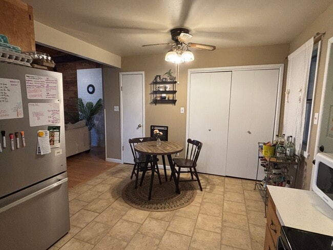 Building Photo - 805 Clinkscales Rd