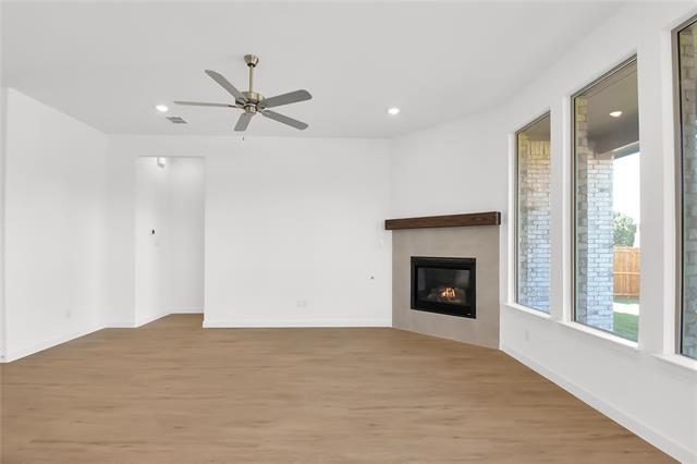 Building Photo - 1504 Adams Dr