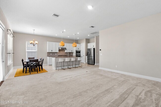 Building Photo - 131 Vly Fls Wy