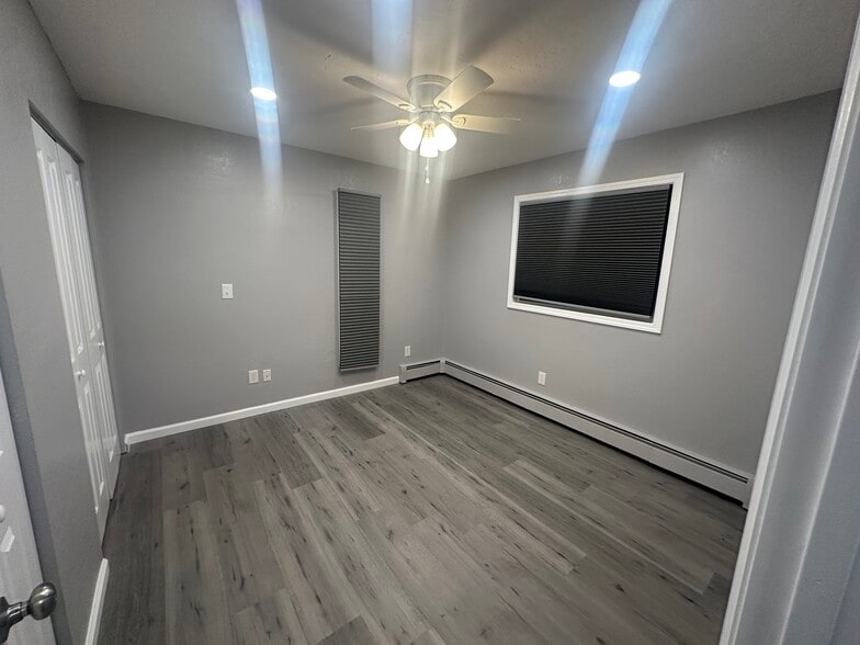 Building Photo - 1410 Juneau St