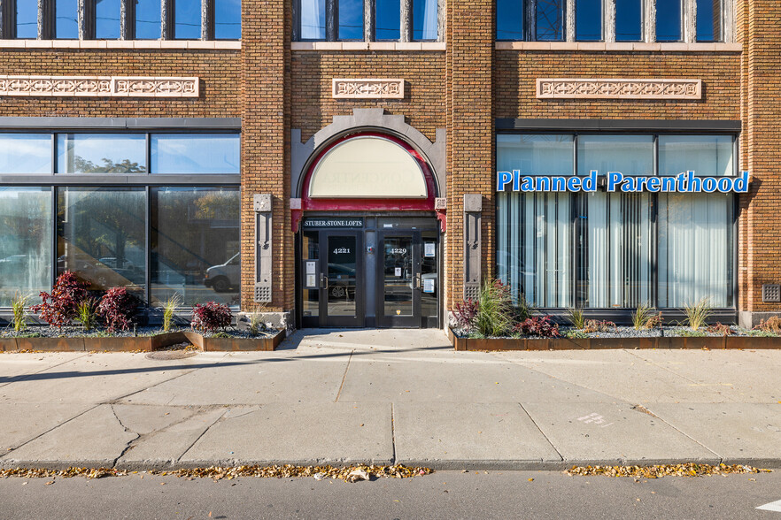 Building Photo - 4221 Cass Ave