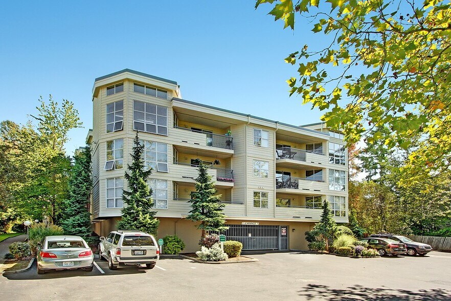 Building Photo - 424 102nd Ave SE