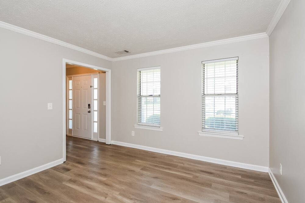 Building Photo - 2057 Wedgewood Dr