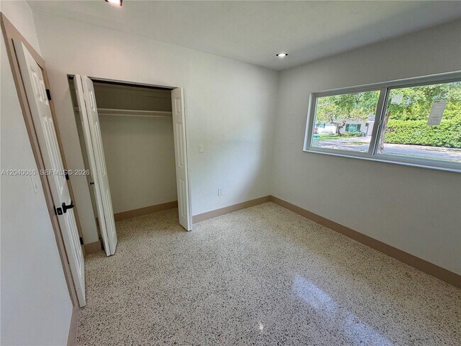 Building Photo - 8235 SW 62nd Pl