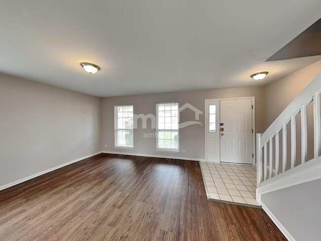 Building Photo - 2402 Wild Cherry Ct