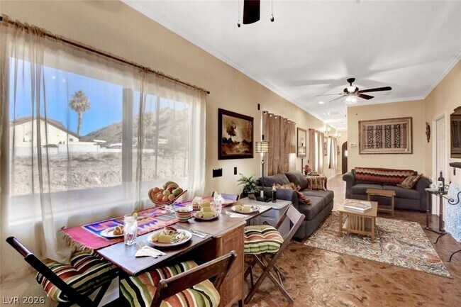 Building Photo - 481 Benedict Dr