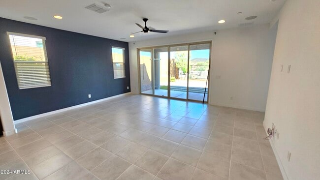 Building Photo - 32029 N 123rd Ln