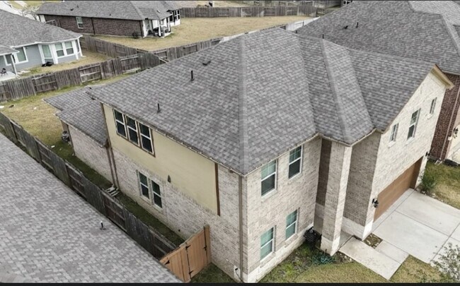 Building Photo - 10831 Sugar Pne Ln