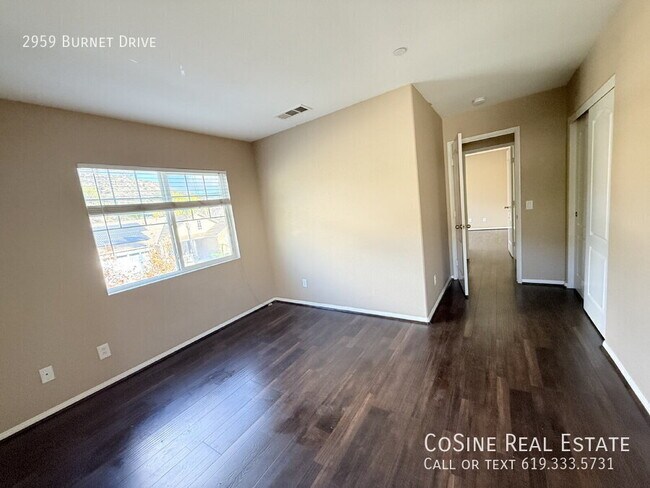 Building Photo - 2959 Burnet Dr