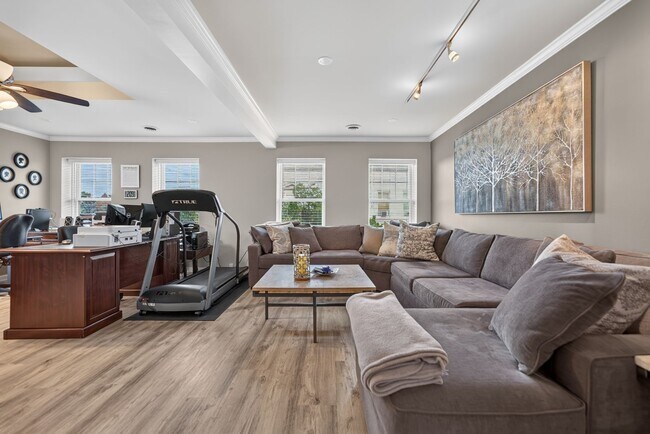 Building Photo - 51 N Williams St