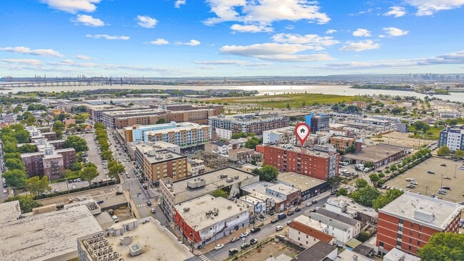 Building Photo - 172 Culver Ave