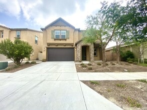 Building Photo - 4733 Rogers Way