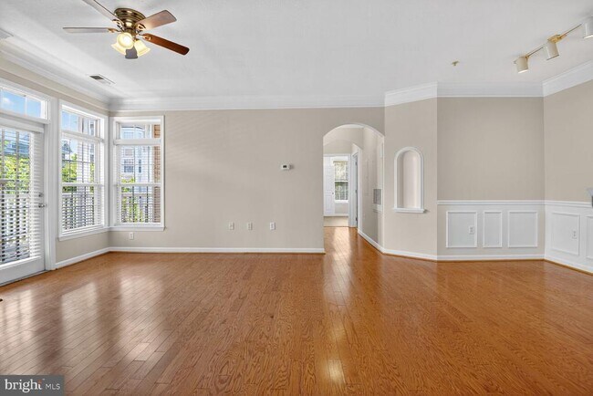 Building Photo - 503 Sunset View Terrace SE