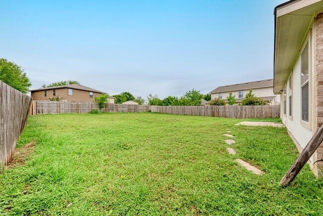 Building Photo - 311 Indian Meadow Dr