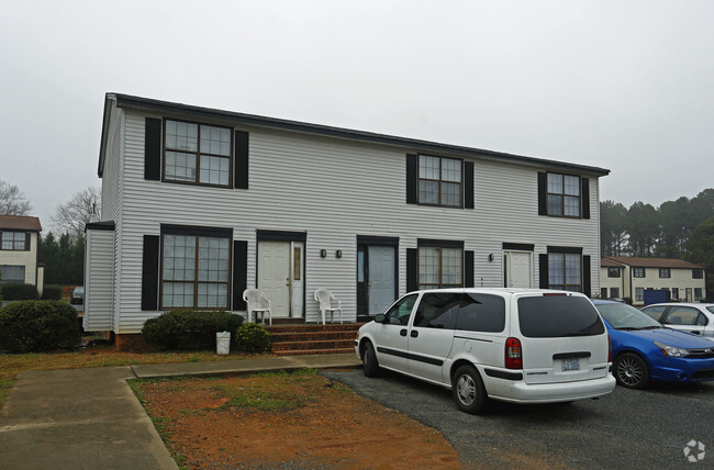 Building Photo - Cambridge Village Apartments