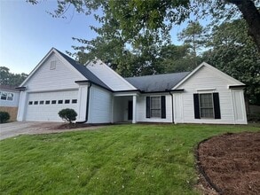 Building Photo - 4820 Tanners Spring Dr