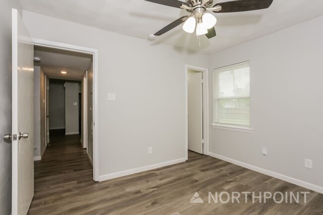 Building Photo - Newly Renovated Single Family Home | 3 BR/1.5BA | 1-Car Covered Parking| Backyard