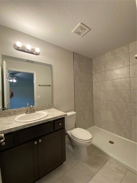 Building Photo - 36 Bahia Pass Loop