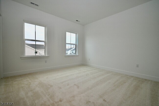 Building Photo - 26 Arowana Rd