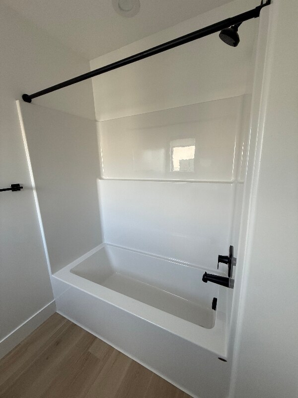 Building Photo - 43 N 100 E