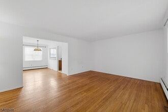 Building Photo - 43 Conforti Ave