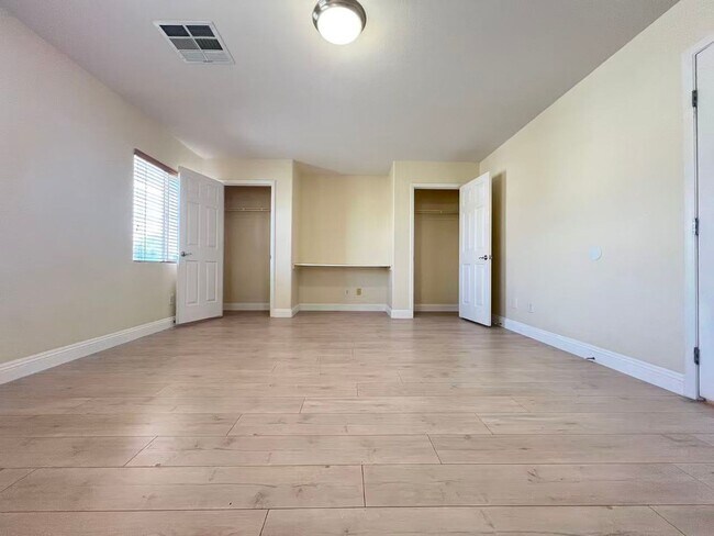 Building Photo - 7645 Rustic Galleon St