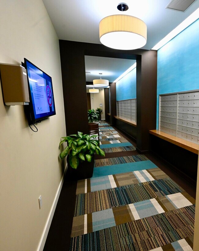 Building Photo - 550 Okeechobee Blvd