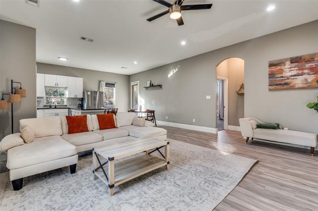 Building Photo - 1016 Winters St