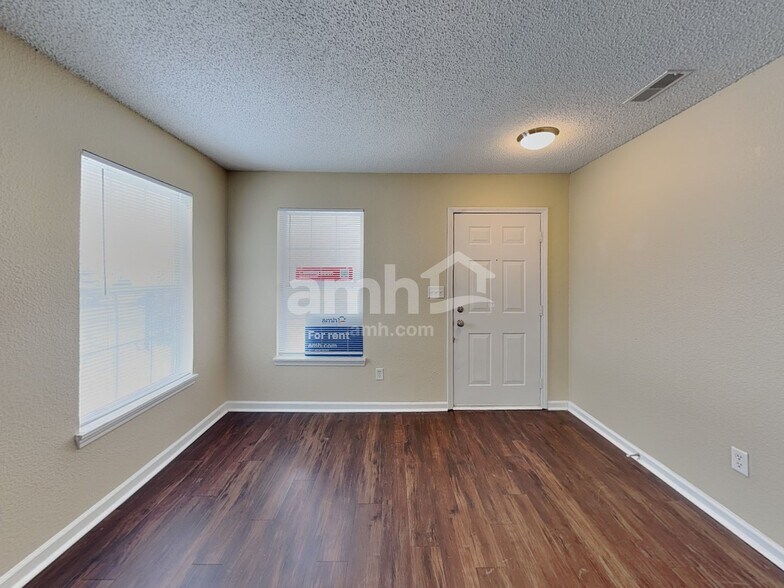 Building Photo - 1783 Blue Lake Dr