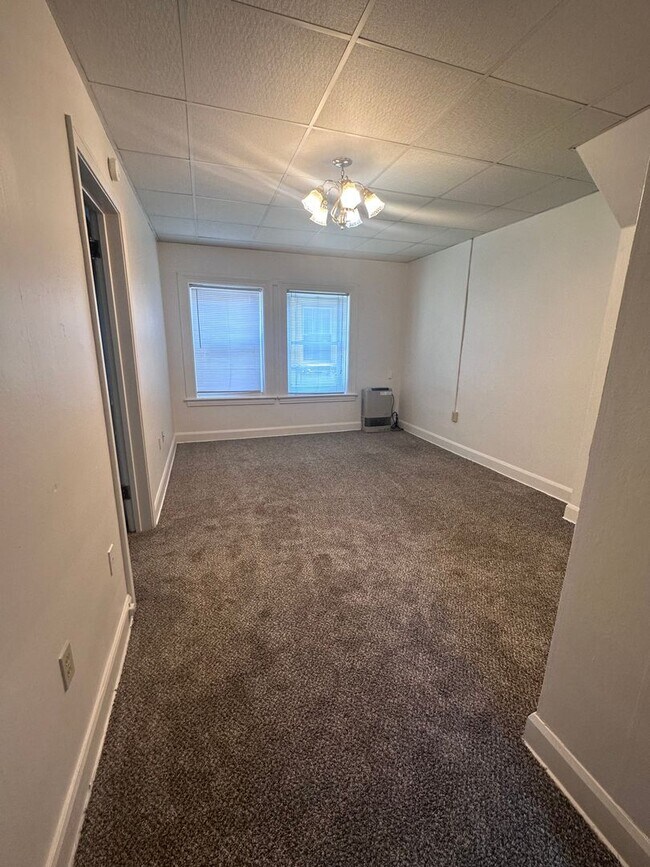 Building Photo - Princeton Apartments