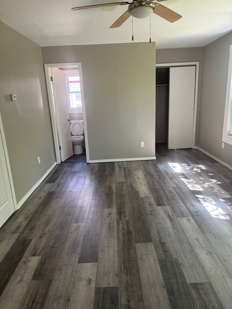 Building Photo - 4908 N 25th St