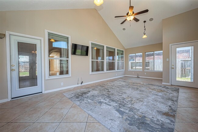 Building Photo - 11315 Sailwing Creek Ct