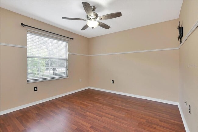 Building Photo - 34902 Teeview Ln