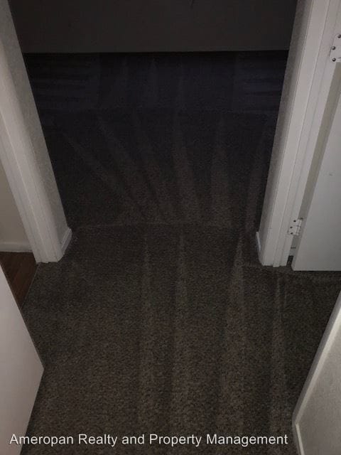 Building Photo - 2125 Saint Paul Way