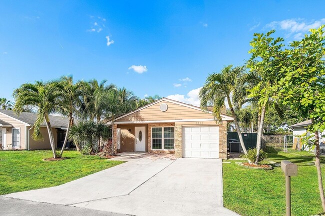 Building Photo - 8411 Garden Gate Pl