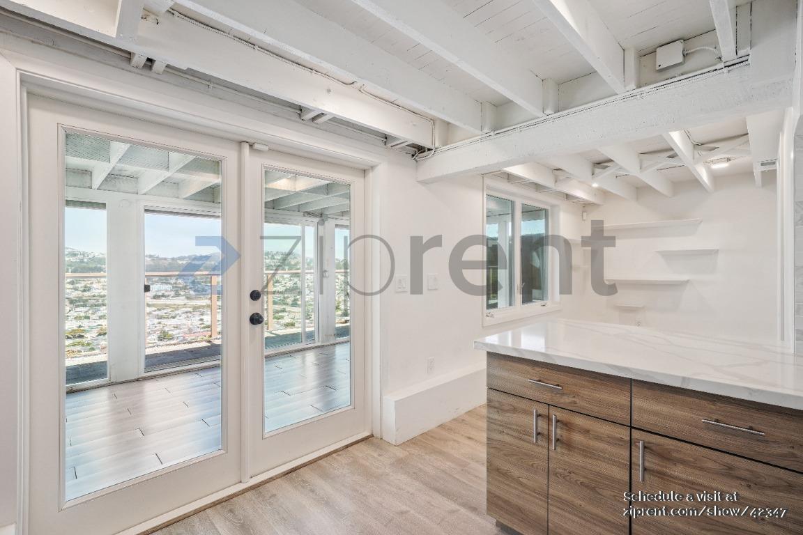 Building Photo - 132 Valmar Terrace