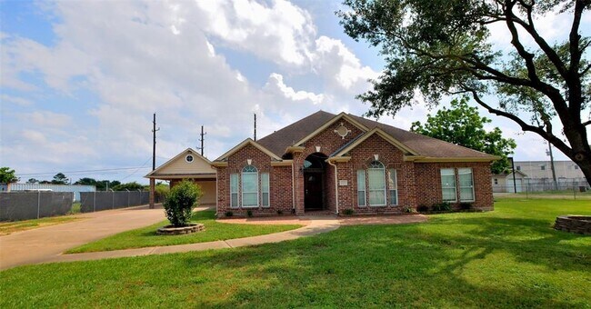 Primary Photo - 13203 Weiman Rd