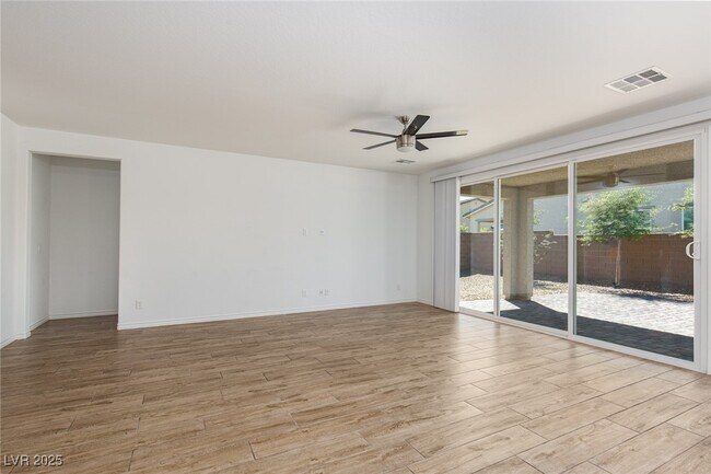 Building Photo - 1639 Dire Wolf Ave