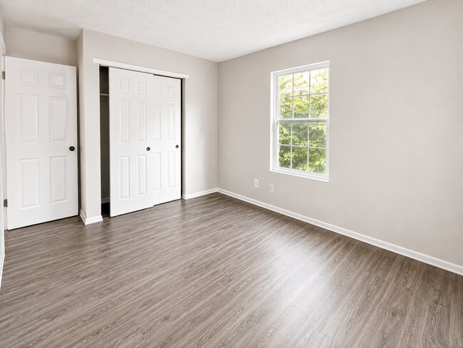 Building Photo - 3004 Weirton Dr