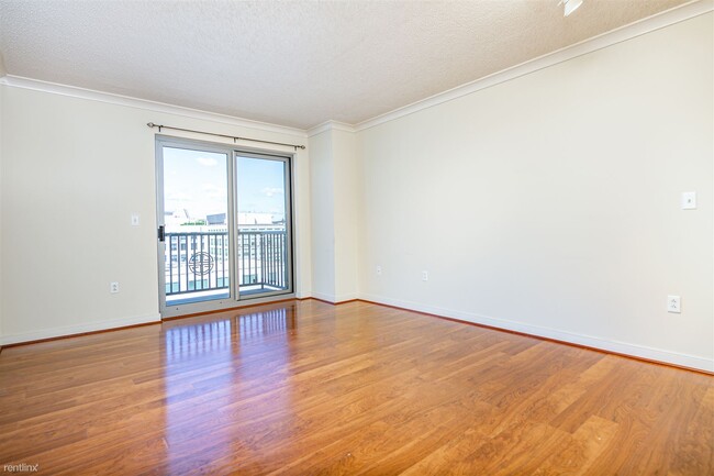 Building Photo - 1 br, 1 bath Condo - 777 7th Street Northwest