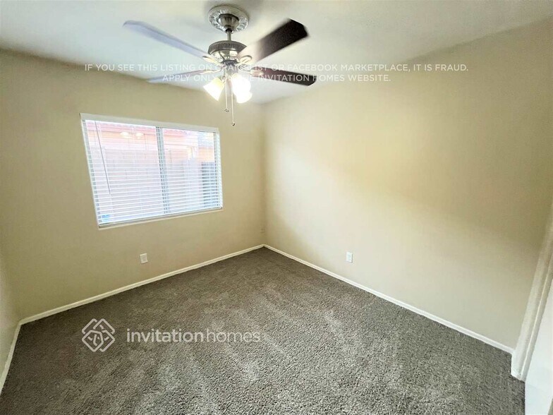 Building Photo - 13391 W Ironwood St