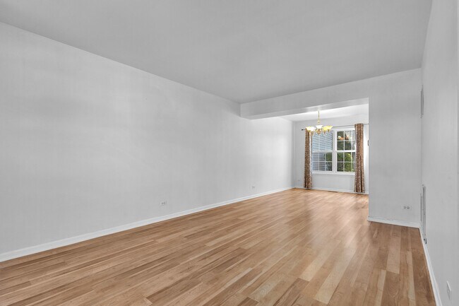 Building Photo - 72 Wilton Ln