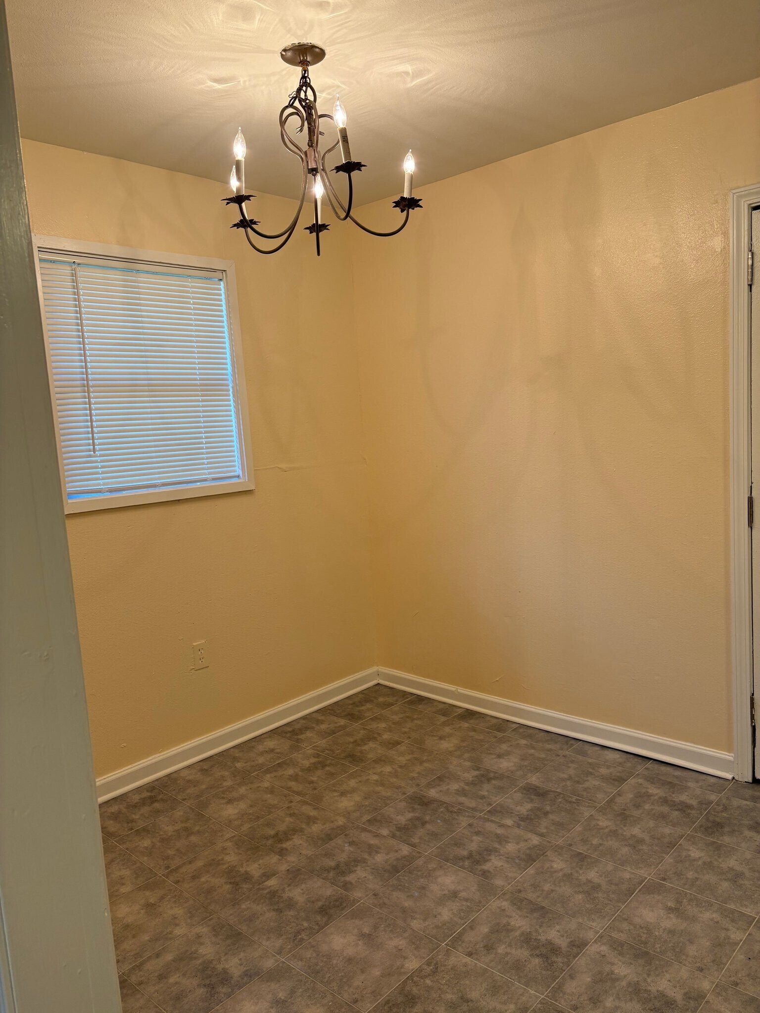 Building Photo - 116 Galatas Rd
