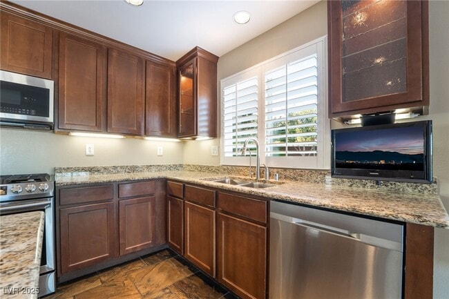 Building Photo - 9906 Stiges St