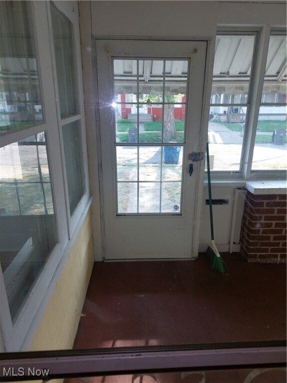 Building Photo - 3842 Watson Ave